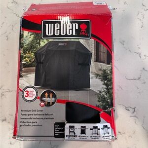 Weber Spirit and Spirit II 300 Series Premium Grill Cover. BRAND NEW